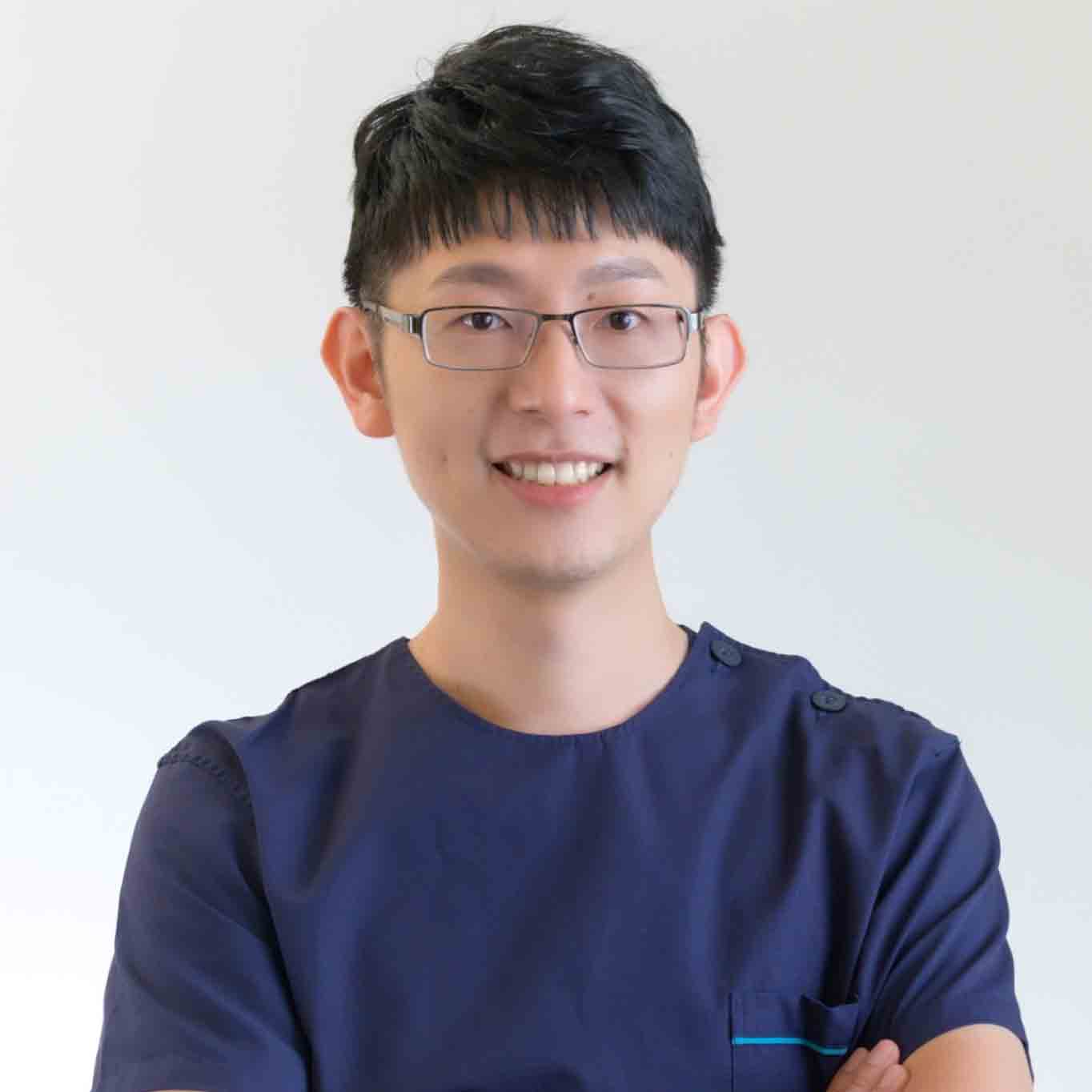 齒顎矯正專科 李慶宏醫師